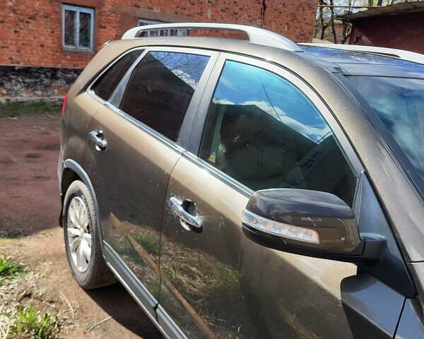 Коричневий Кіа Соренто, об'ємом двигуна 2.2 л та пробігом 205 тис. км за 14000 $, фото 16 на Automoto.ua