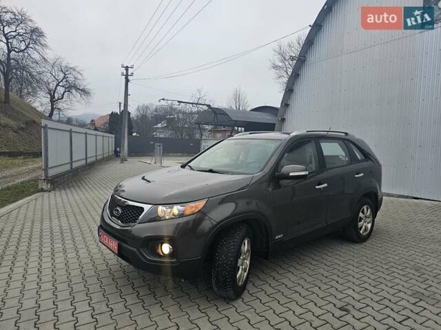 Коричневий Кіа Соренто, об'ємом двигуна 2.2 л та пробігом 265 тис. км за 10999 $, фото 10 на Automoto.ua