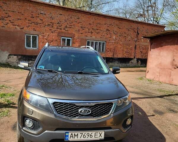 Коричневий Кіа Соренто, об'ємом двигуна 2.2 л та пробігом 205 тис. км за 14000 $, фото 10 на Automoto.ua