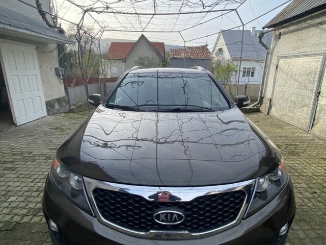 Коричневий Кіа Соренто, об'ємом двигуна 2.2 л та пробігом 207 тис. км за 11800 $, фото 3 на Automoto.ua