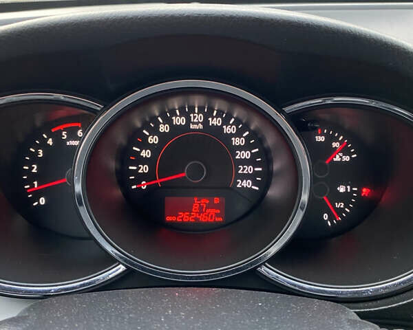 Коричневый Киа Соренто, объемом двигателя 2.2 л и пробегом 262 тыс. км за 12500 $, фото 11 на Automoto.ua