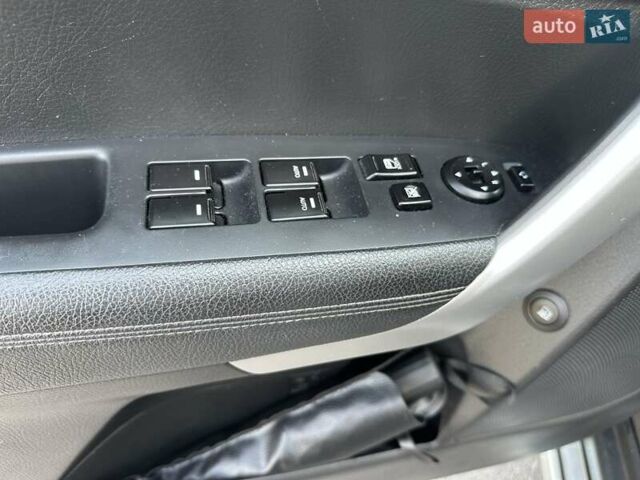 Киа Соренто 2010 в Виноградове на Automoto.ua Коричневый Киа Соренто, объемом двигателя 2.2 л и пробегом 279 тыс. км за 13700 $, фото 13 на Automoto.ua