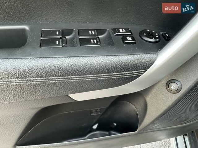 Киа Соренто 2010 в Виноградове на Automoto.ua Коричневый Киа Соренто, объемом двигателя 2.2 л и пробегом 279 тыс. км за 13700 $, фото 14 на Automoto.ua