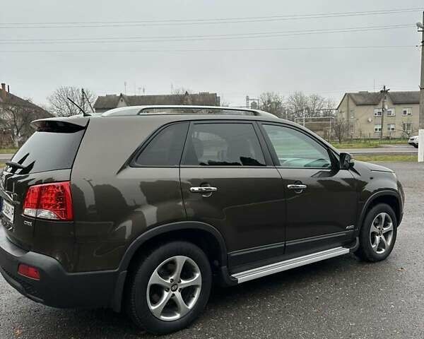 Коричневий Кіа Соренто, об'ємом двигуна 2.2 л та пробігом 300 тис. км за 12300 $, фото 11 на Automoto.ua