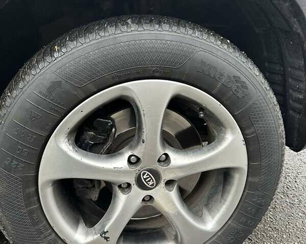 Коричневий Кіа Соренто, об'ємом двигуна 2.2 л та пробігом 300 тис. км за 12300 $, фото 17 на Automoto.ua