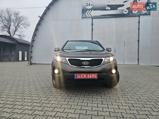 Коричневий Кіа Соренто, об'ємом двигуна 2.2 л та пробігом 265 тис. км за 10999 $, фото 12 на Automoto.ua