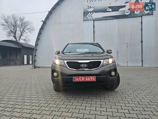 Коричневий Кіа Соренто, об'ємом двигуна 2.2 л та пробігом 265 тис. км за 10999 $, фото 30 на Automoto.ua
