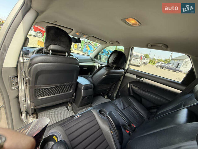 Коричневий Кіа Соренто, об'ємом двигуна 2.2 л та пробігом 249 тис. км за 13900 $, фото 9 на Automoto.ua