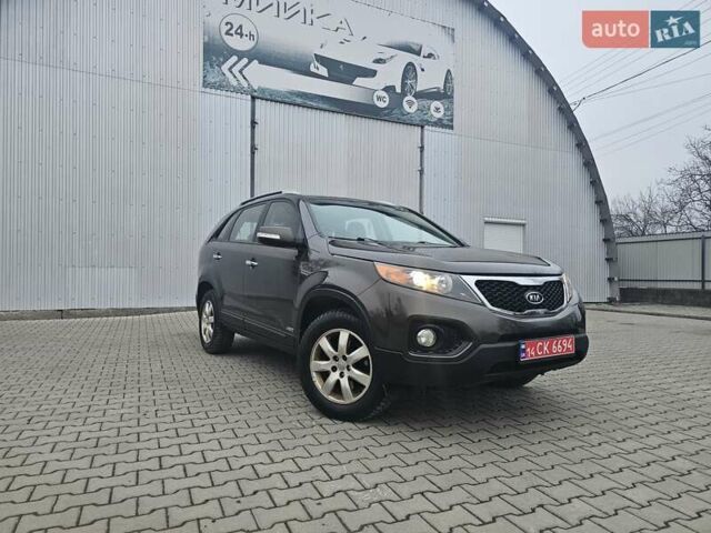 Коричневий Кіа Соренто, об'ємом двигуна 2.2 л та пробігом 265 тис. км за 10999 $, фото 32 на Automoto.ua