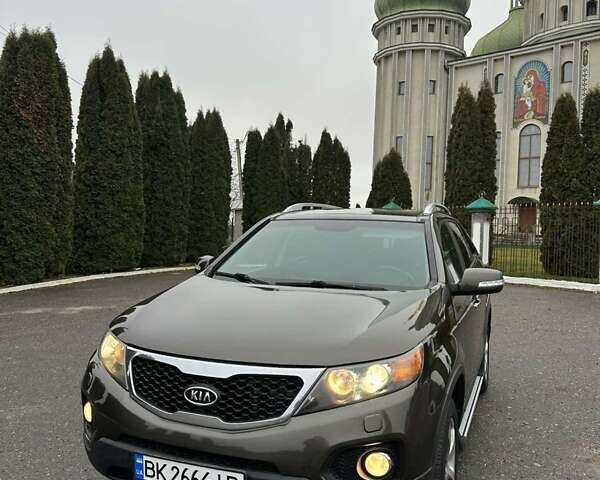 Коричневий Кіа Соренто, об'ємом двигуна 2.2 л та пробігом 300 тис. км за 12300 $, фото 24 на Automoto.ua