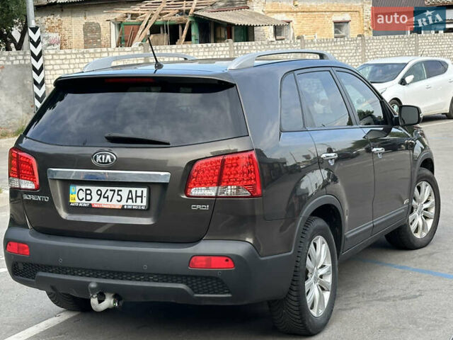 Коричневий Кіа Соренто, об'ємом двигуна 2.2 л та пробігом 225 тис. км за 14900 $, фото 7 на Automoto.ua