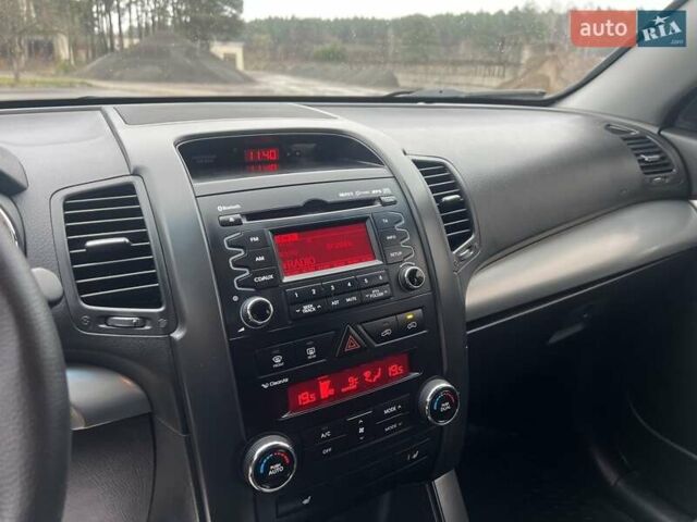 Коричневый Киа Соренто, объемом двигателя 2.2 л и пробегом 258 тыс. км за 13300 $, фото 46 на Automoto.ua