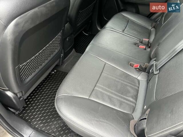 Коричневый Киа Соренто, объемом двигателя 2.2 л и пробегом 258 тыс. км за 13300 $, фото 67 на Automoto.ua