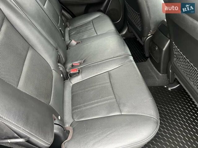 Коричневый Киа Соренто, объемом двигателя 2.2 л и пробегом 258 тыс. км за 13300 $, фото 61 на Automoto.ua