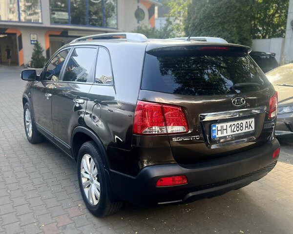 Коричневый Киа Соренто, объемом двигателя 2 л и пробегом 172 тыс. км за 13500 $, фото 4 на Automoto.ua