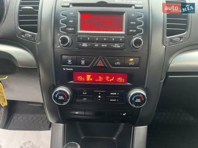 Коричневый Киа Соренто, объемом двигателя 2.2 л и пробегом 258 тыс. км за 13300 $, фото 47 на Automoto.ua