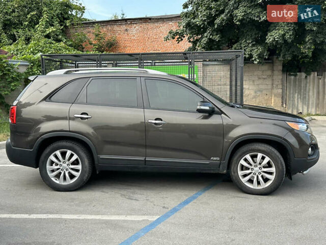 Коричневий Кіа Соренто, об'ємом двигуна 2.2 л та пробігом 225 тис. км за 14900 $, фото 5 на Automoto.ua