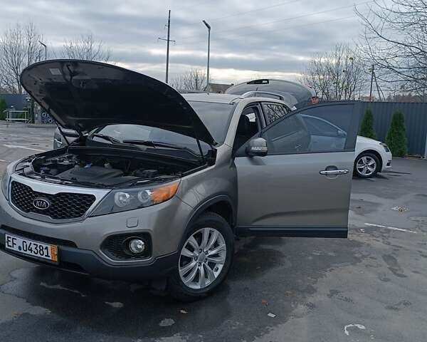 Коричневый Киа Соренто, объемом двигателя 2 л и пробегом 201 тыс. км за 14500 $, фото 9 на Automoto.ua