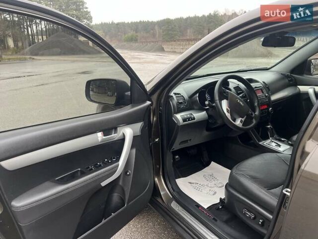 Коричневый Киа Соренто, объемом двигателя 2.2 л и пробегом 258 тыс. км за 13300 $, фото 36 на Automoto.ua