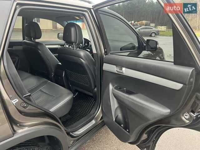 Коричневый Киа Соренто, объемом двигателя 2.2 л и пробегом 258 тыс. км за 13300 $, фото 57 на Automoto.ua