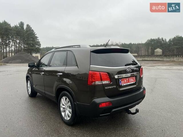 Коричневый Киа Соренто, объемом двигателя 2.2 л и пробегом 258 тыс. км за 13300 $, фото 5 на Automoto.ua