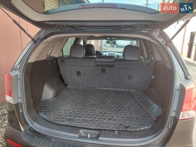 Коричневий Кіа Соренто, об'ємом двигуна 2.4 л та пробігом 242 тис. км за 11500 $, фото 1 на Automoto.ua