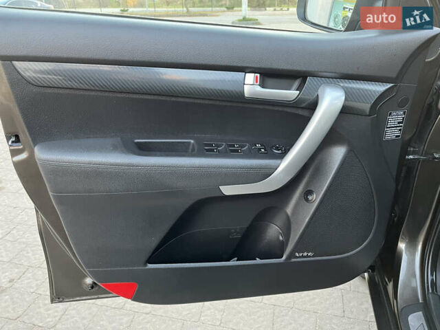 Коричневий Кіа Соренто, об'ємом двигуна 2.2 л та пробігом 226 тис. км за 14950 $, фото 37 на Automoto.ua