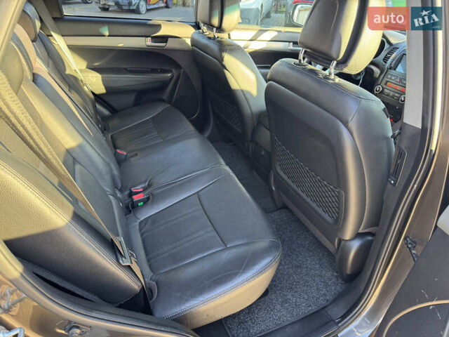 Коричневый Киа Соренто, объемом двигателя 2.2 л и пробегом 198 тыс. км за 13699 $, фото 26 на Automoto.ua