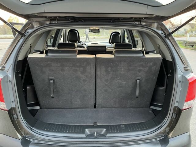 Коричневий Кіа Соренто, об'ємом двигуна 2.2 л та пробігом 226 тис. км за 14950 $, фото 14 на Automoto.ua