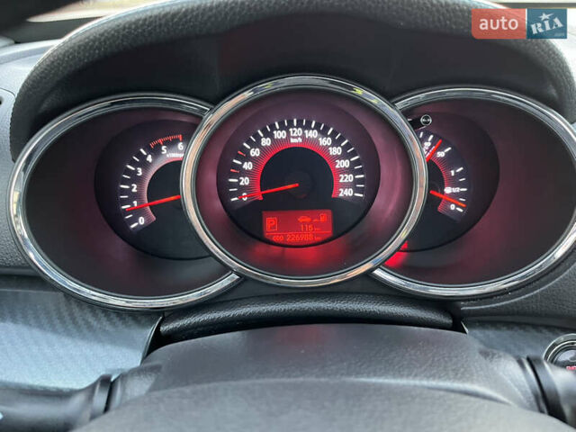 Коричневий Кіа Соренто, об'ємом двигуна 2.2 л та пробігом 226 тис. км за 14950 $, фото 67 на Automoto.ua