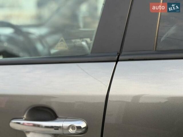 Коричневый Киа Соренто, объемом двигателя 2.2 л и пробегом 189 тыс. км за 15700 $, фото 21 на Automoto.ua