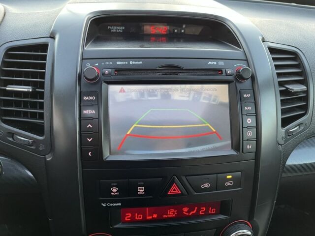 Коричневий Кіа Соренто, об'ємом двигуна 2.2 л та пробігом 226 тис. км за 14950 $, фото 18 на Automoto.ua