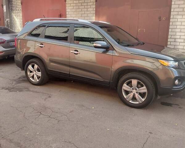 Коричневий Кіа Соренто, об'ємом двигуна 2.4 л та пробігом 242 тис. км за 11500 $, фото 7 на Automoto.ua