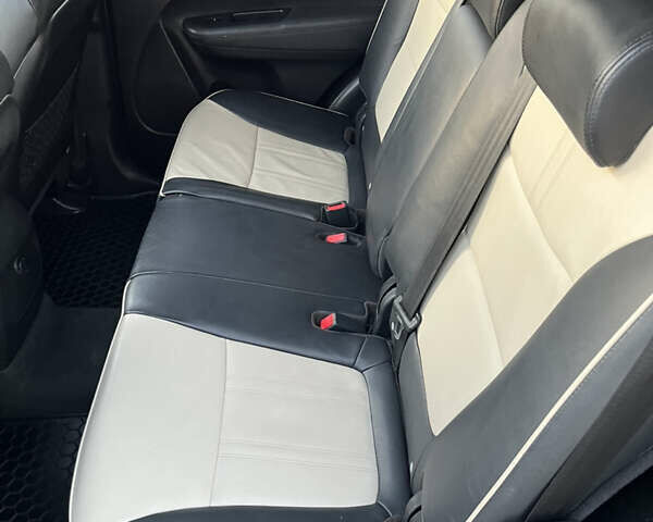 Коричневий Кіа Соренто, об'ємом двигуна 2.2 л та пробігом 226 тис. км за 14950 $, фото 46 на Automoto.ua