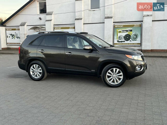 Коричневий Кіа Соренто, об'ємом двигуна 2.2 л та пробігом 226 тис. км за 14950 $, фото 32 на Automoto.ua