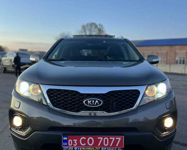 Коричневый Киа Соренто, объемом двигателя 2 л и пробегом 155 тыс. км за 12777 $, фото 59 на Automoto.ua