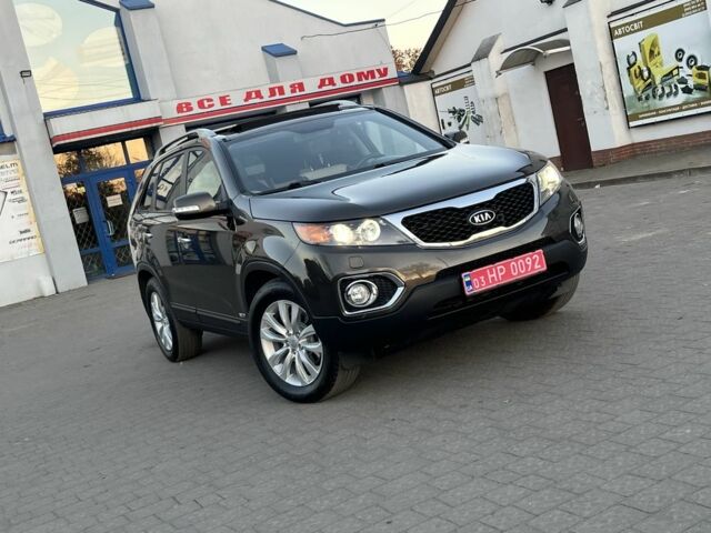Коричневий Кіа Соренто, об'ємом двигуна 2.2 л та пробігом 226 тис. км за 14950 $, фото 10 на Automoto.ua