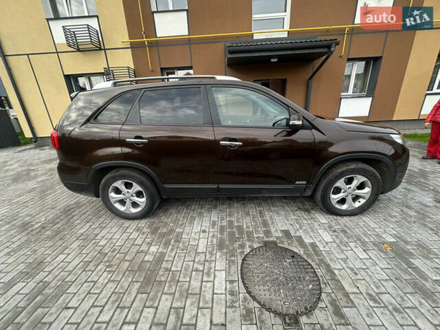 Киа Соренто 2012 в Бородянке на Automoto.ua Коричневый Киа Соренто, объемом двигателя 2.2 л и пробегом 285 тыс. км за 14000 $, фото 3 на Automoto.ua