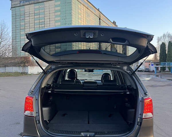 Коричневый Киа Соренто, объемом двигателя 2 л и пробегом 155 тыс. км за 12777 $, фото 45 на Automoto.ua