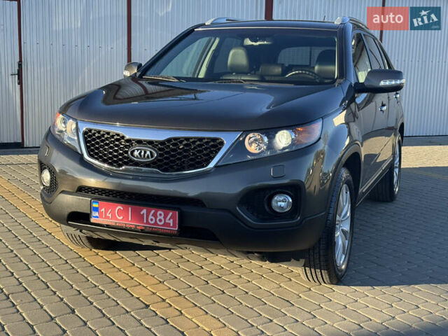 Коричневый Киа Соренто, объемом двигателя 2.2 л и пробегом 198 тыс. км за 13699 $, фото 2 на Automoto.ua