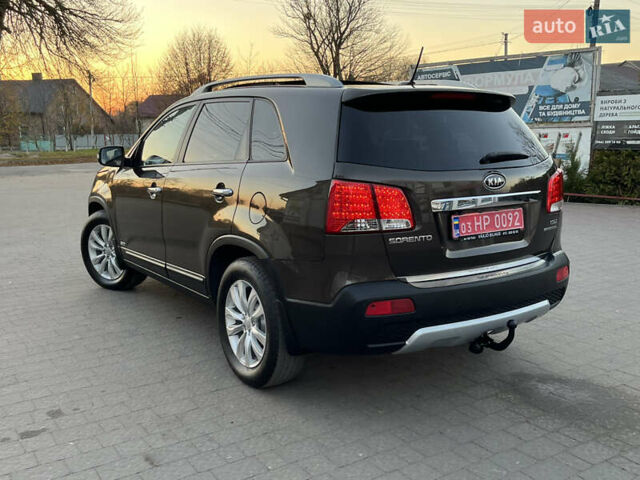 Коричневий Кіа Соренто, об'ємом двигуна 2.2 л та пробігом 226 тис. км за 14950 $, фото 24 на Automoto.ua