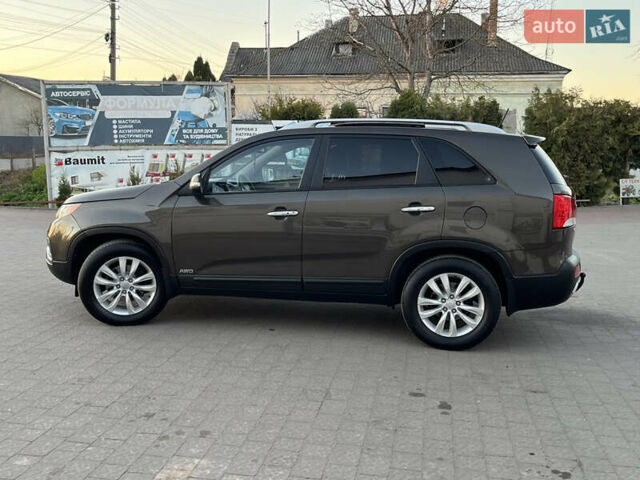 Коричневий Кіа Соренто, об'ємом двигуна 2.2 л та пробігом 226 тис. км за 14950 $, фото 3 на Automoto.ua
