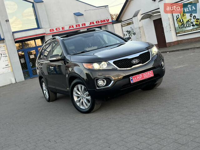 Коричневий Кіа Соренто, об'ємом двигуна 2.2 л та пробігом 226 тис. км за 14950 $, фото 34 на Automoto.ua