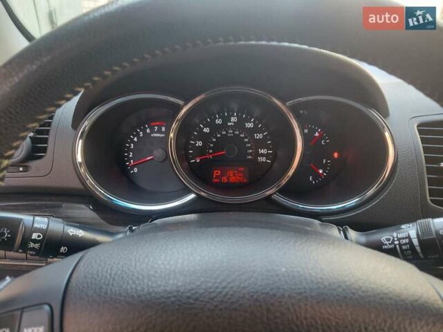 Коричневий Кіа Соренто, об'ємом двигуна 2.4 л та пробігом 242 тис. км за 11500 $, фото 3 на Automoto.ua