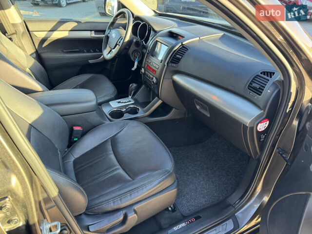 Коричневый Киа Соренто, объемом двигателя 2.2 л и пробегом 198 тыс. км за 13699 $, фото 30 на Automoto.ua