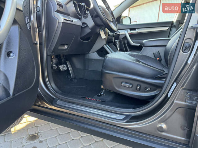 Коричневый Киа Соренто, объемом двигателя 2.2 л и пробегом 198 тыс. км за 13699 $, фото 35 на Automoto.ua