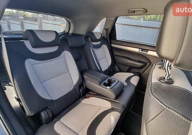 Коричневый Киа Соренто, объемом двигателя 2.2 л и пробегом 132 тыс. км за 16700 $, фото 21 на Automoto.ua