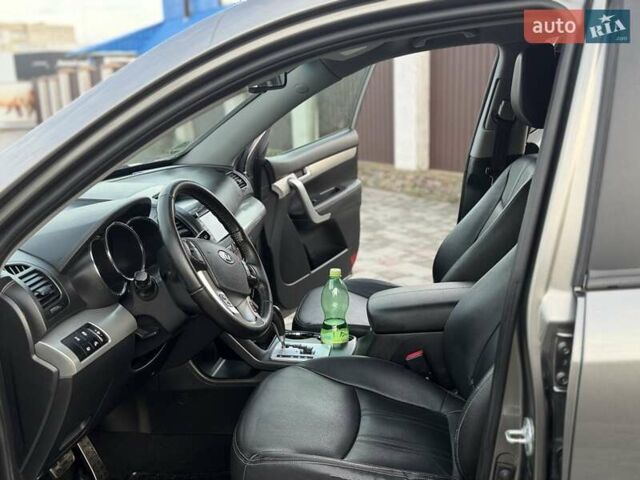 Коричневый Киа Соренто, объемом двигателя 2.2 л и пробегом 189 тыс. км за 15700 $, фото 44 на Automoto.ua