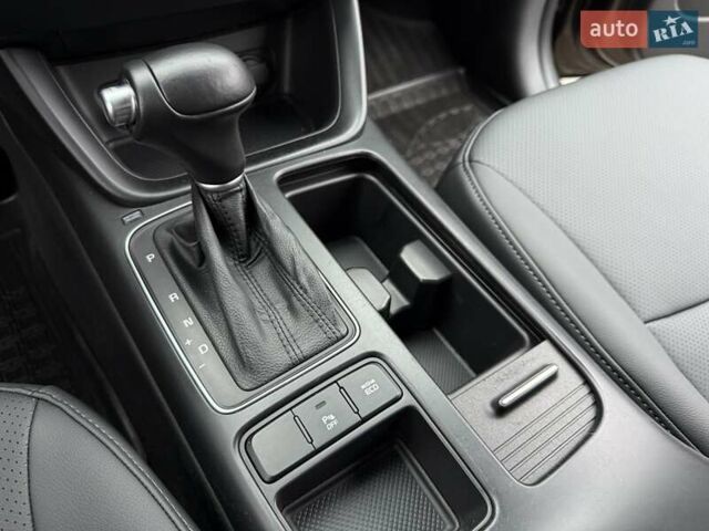 Коричневий Кіа Соренто, об'ємом двигуна 2.2 л та пробігом 91 тис. км за 18700 $, фото 44 на Automoto.ua