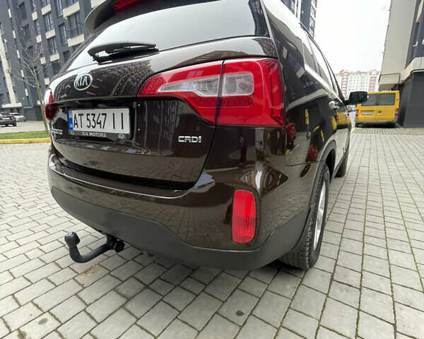 Коричневий Кіа Соренто, об'ємом двигуна 2.2 л та пробігом 230 тис. км за 16000 $, фото 16 на Automoto.ua